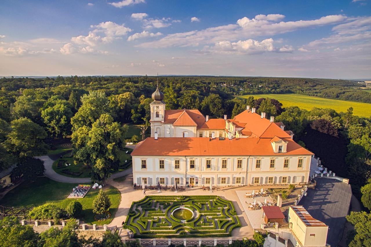 Chateau Loucen Garden Retreat ภายนอก รูปภาพ