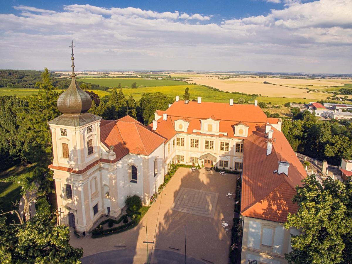 Chateau Loucen Garden Retreat ภายนอก รูปภาพ